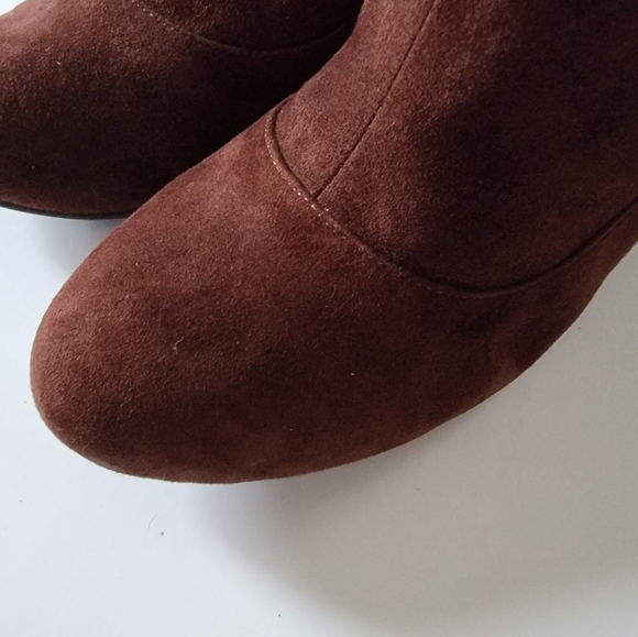 BCBGENERATION Wessy Brown Suede Booties Size 8 Boot Sock - Picture 11 of 12